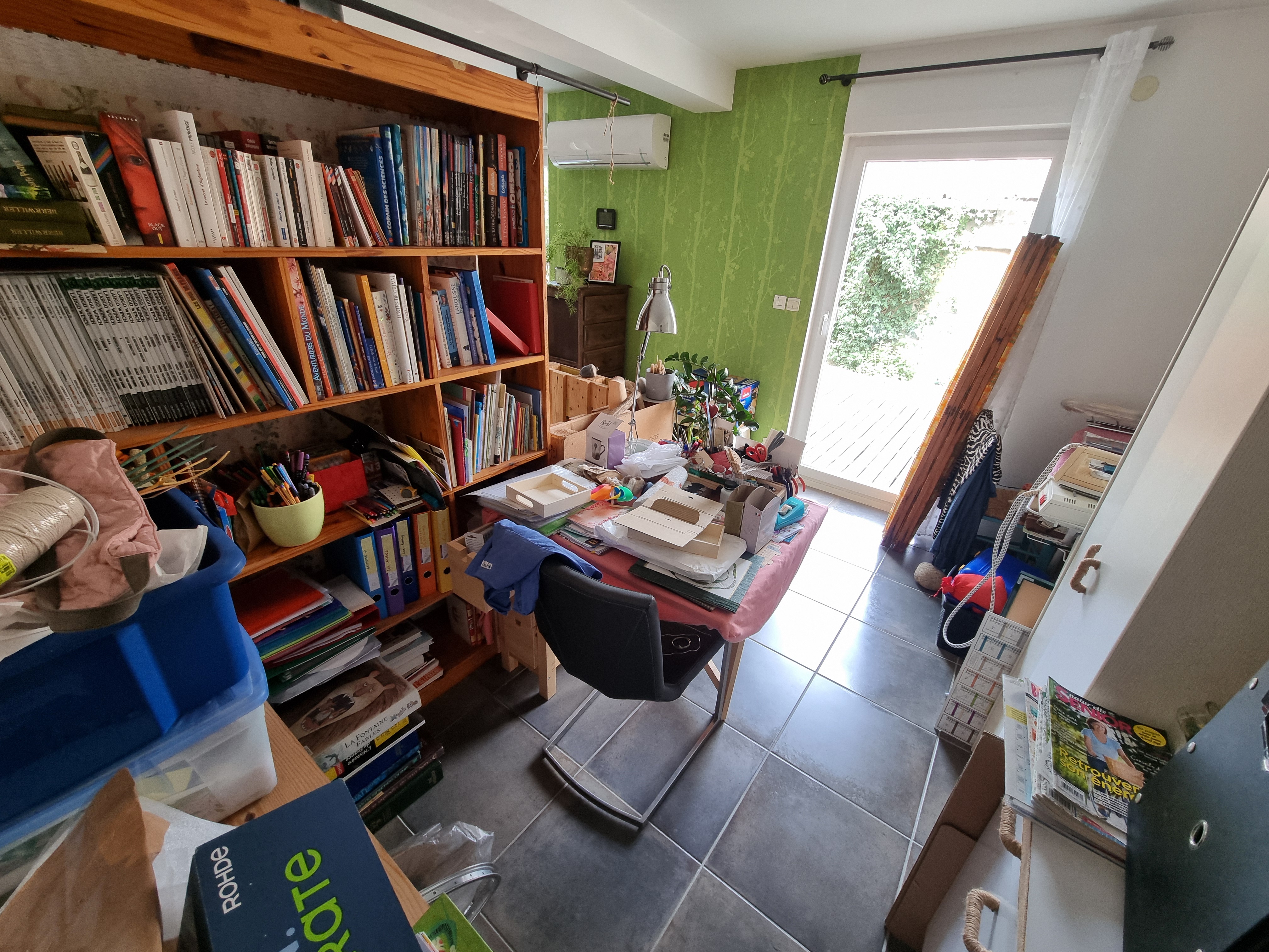 Atelier loisirs créatifs avant